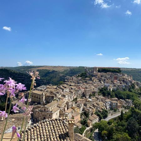 Apartmán Super Giu Ragusa Exteriér fotografie