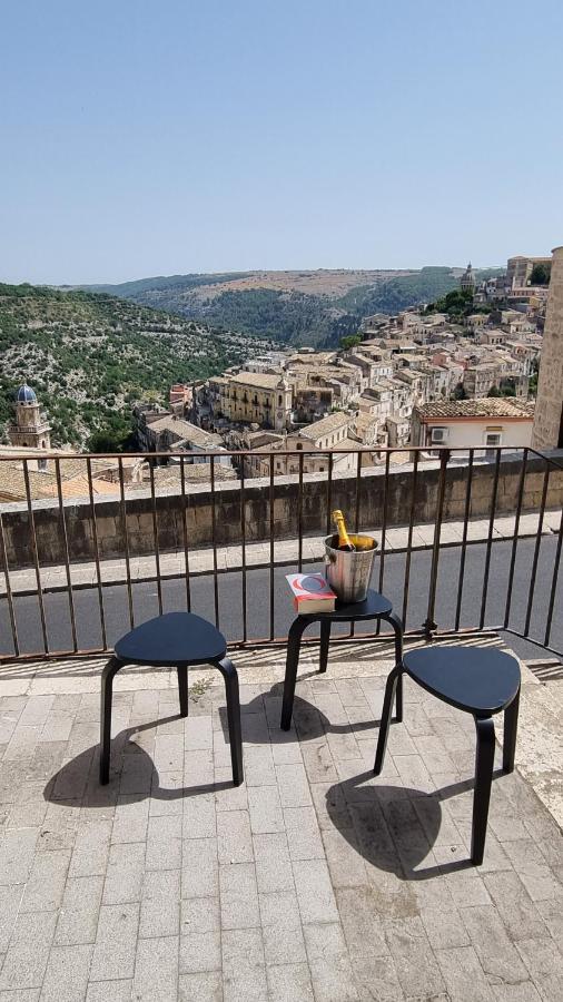 Apartmán Super Giu Ragusa Exteriér fotografie